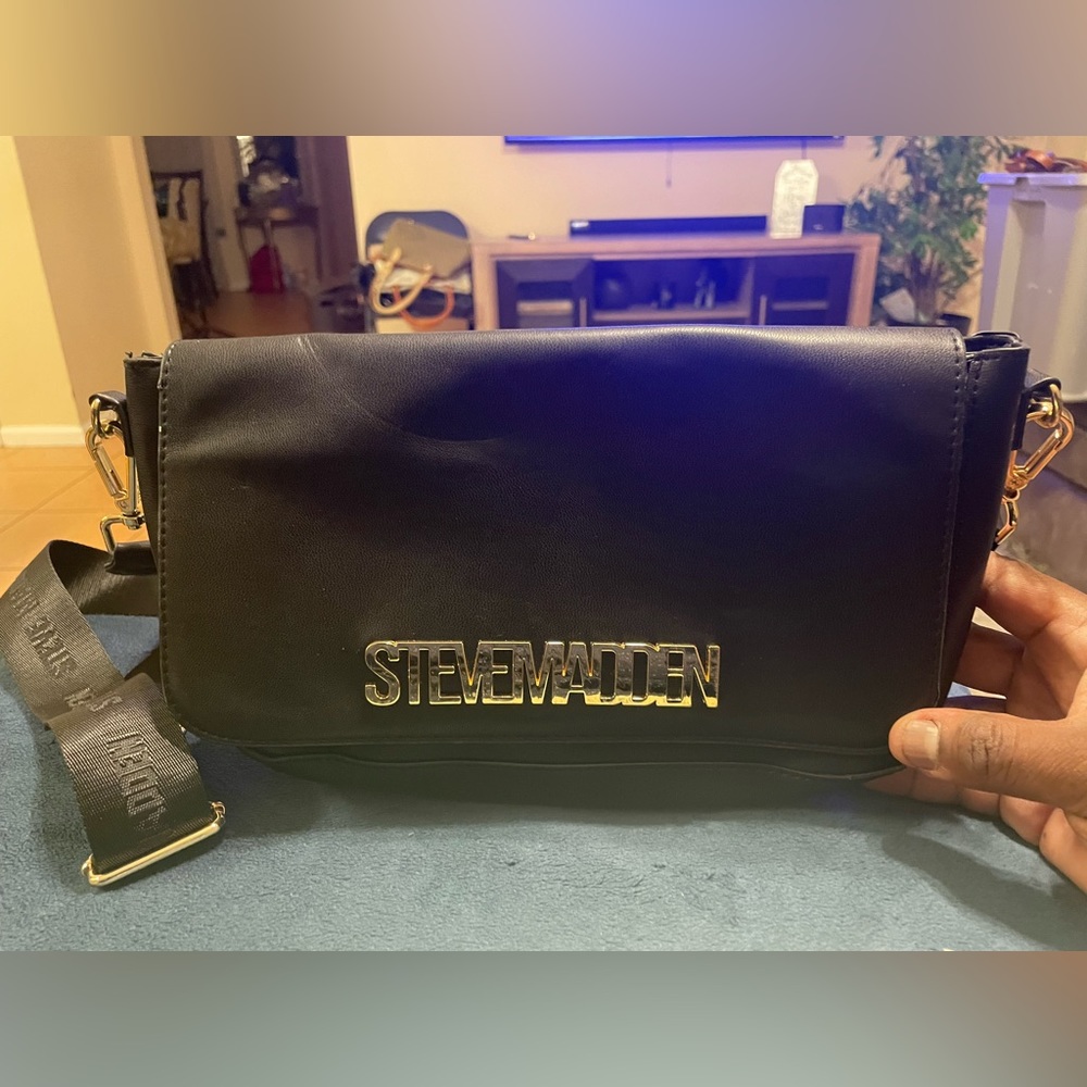 Steve Madden shoulder bag
